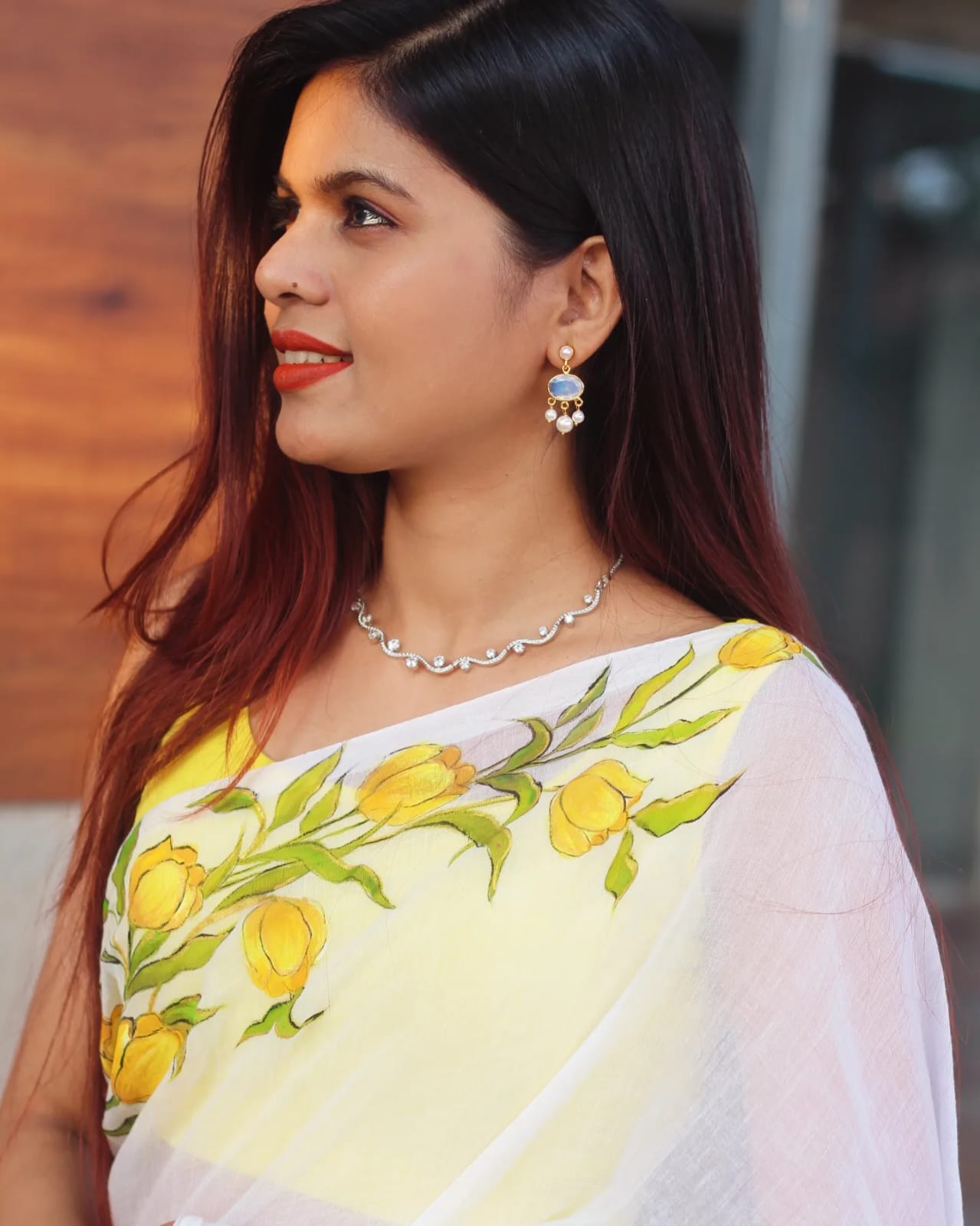 Tulip Floral Hand-Painted Pure Mul Cotton Saree – White & Yellow