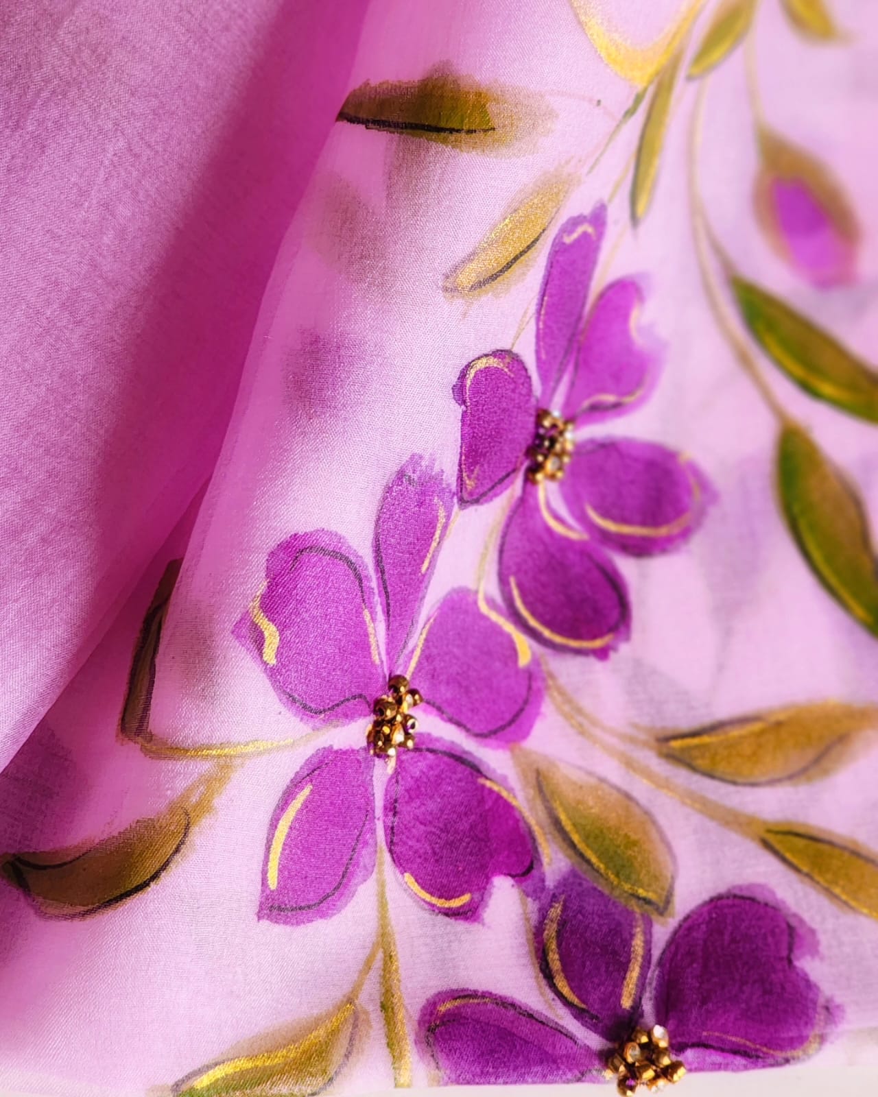 Handpainted Purple Pure Organza Saree – Freestyle Floral Motifs with Hand Embroidery